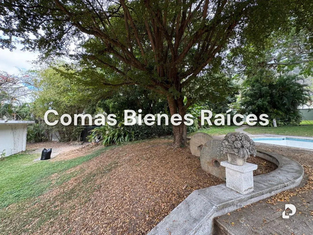 House in Country Club, Caracas – 20