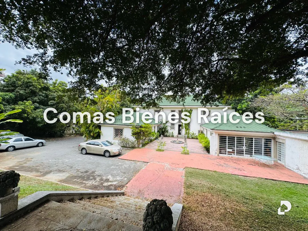 House in Country Club, Caracas – 4
