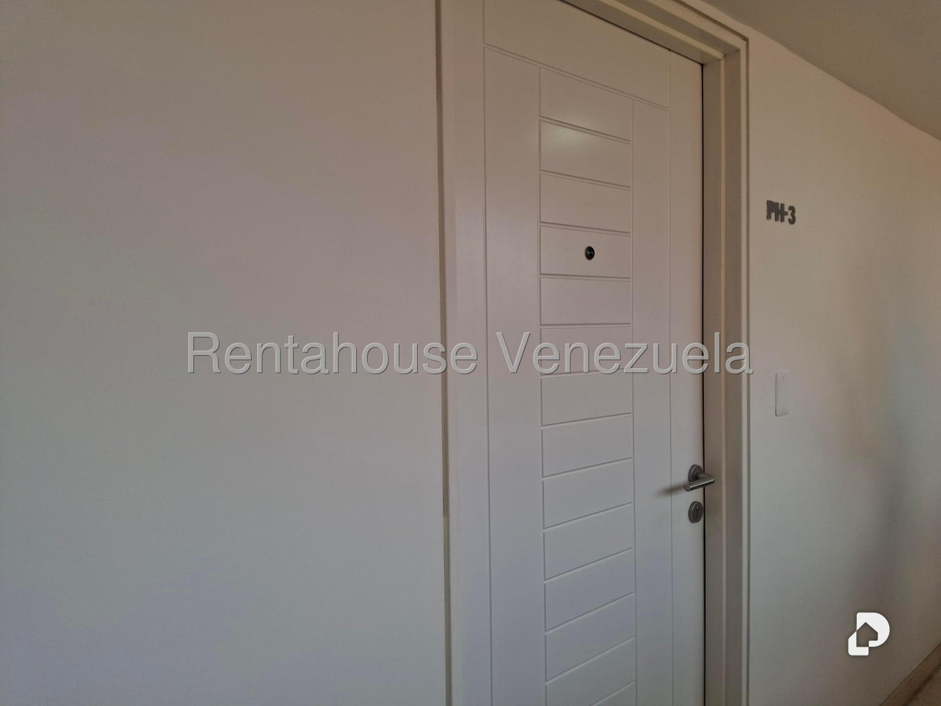 Apartamento en El Rosal, Caracas – 2