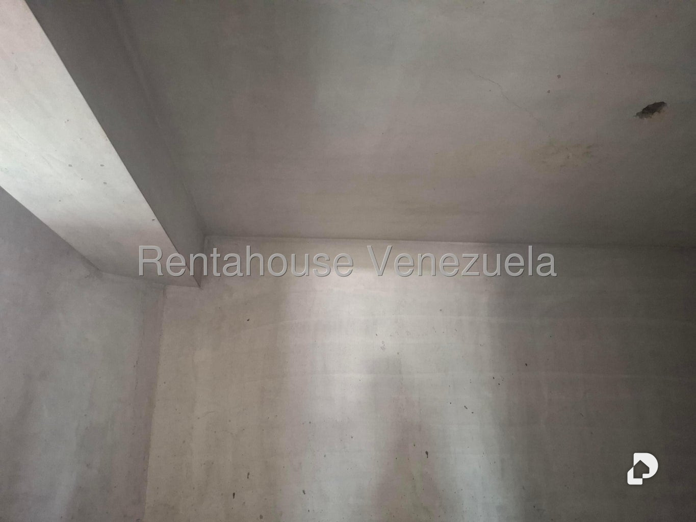 Apartamento en El Rosal, Caracas – 24