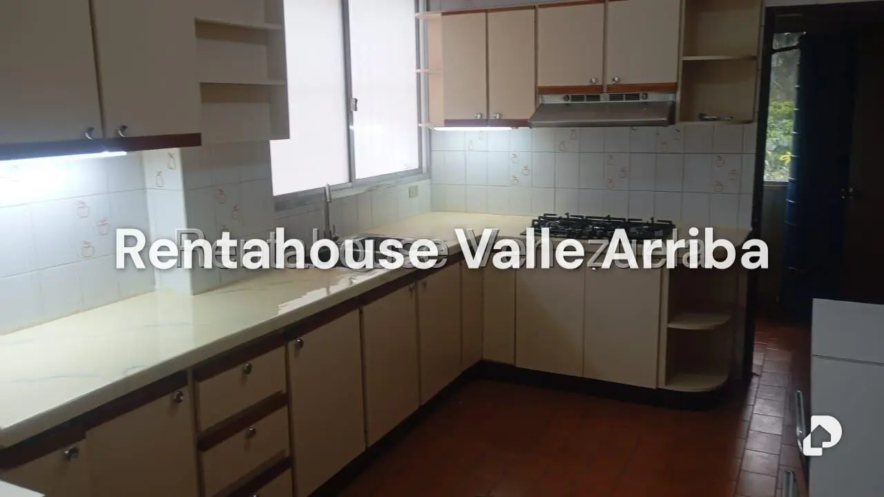 Apartamento en Lomas De La Trinidad, Caracas – 3