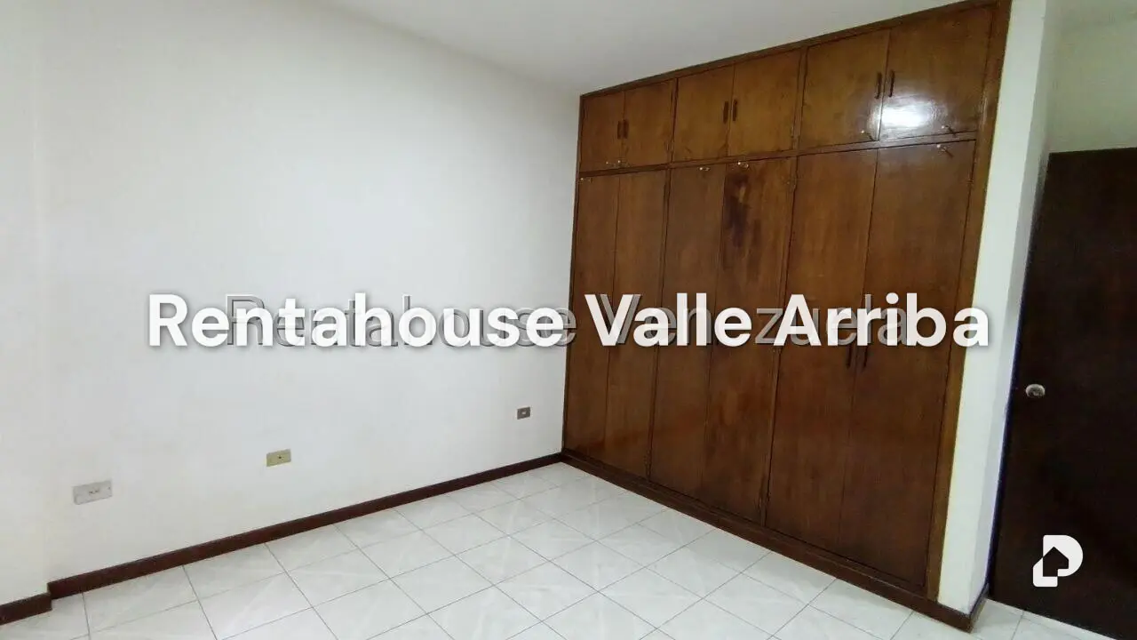 Apartamento en Lomas De La Trinidad, Caracas – 5