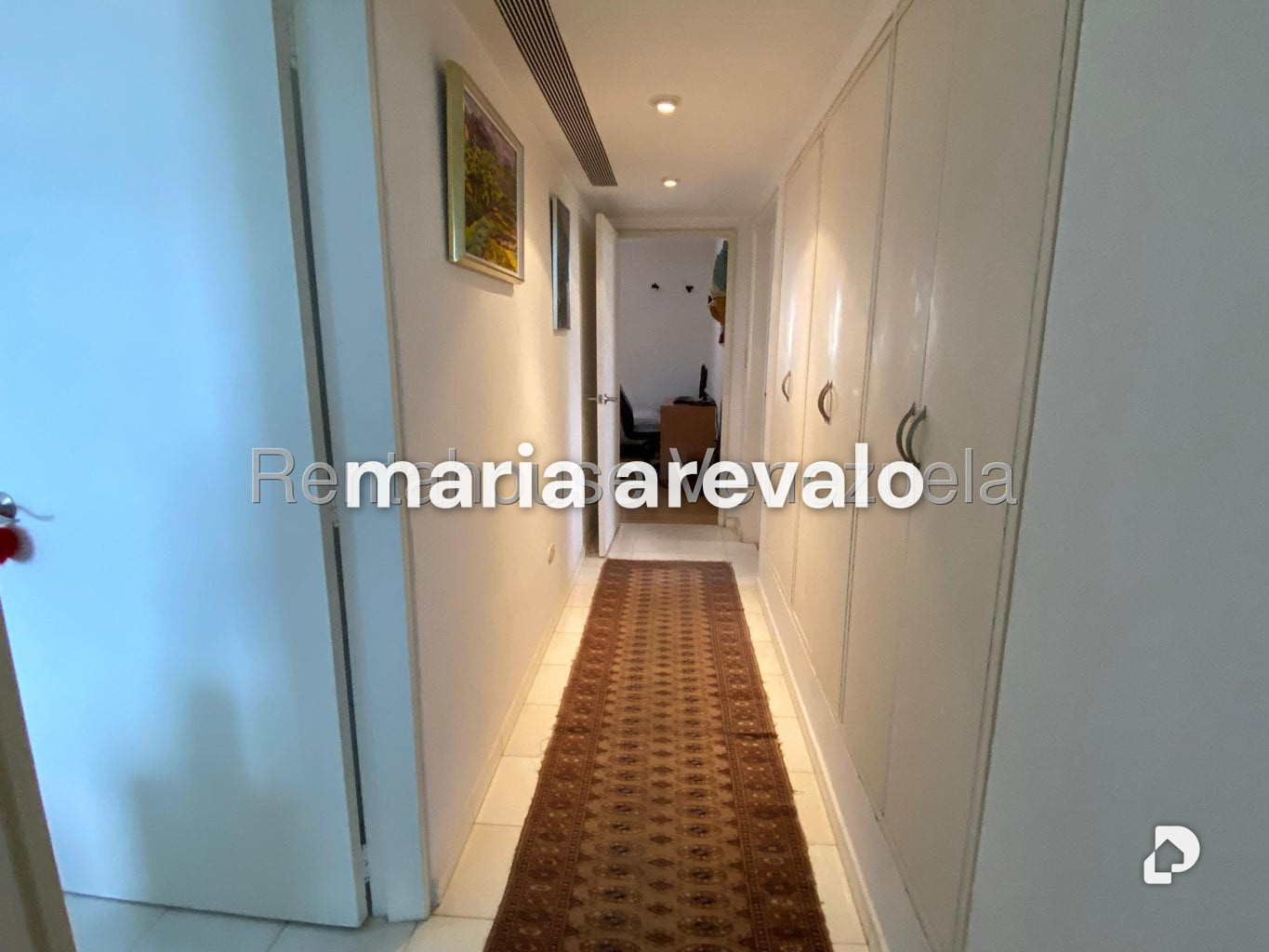 Apartamento en Las Mercedes, Caracas – 12