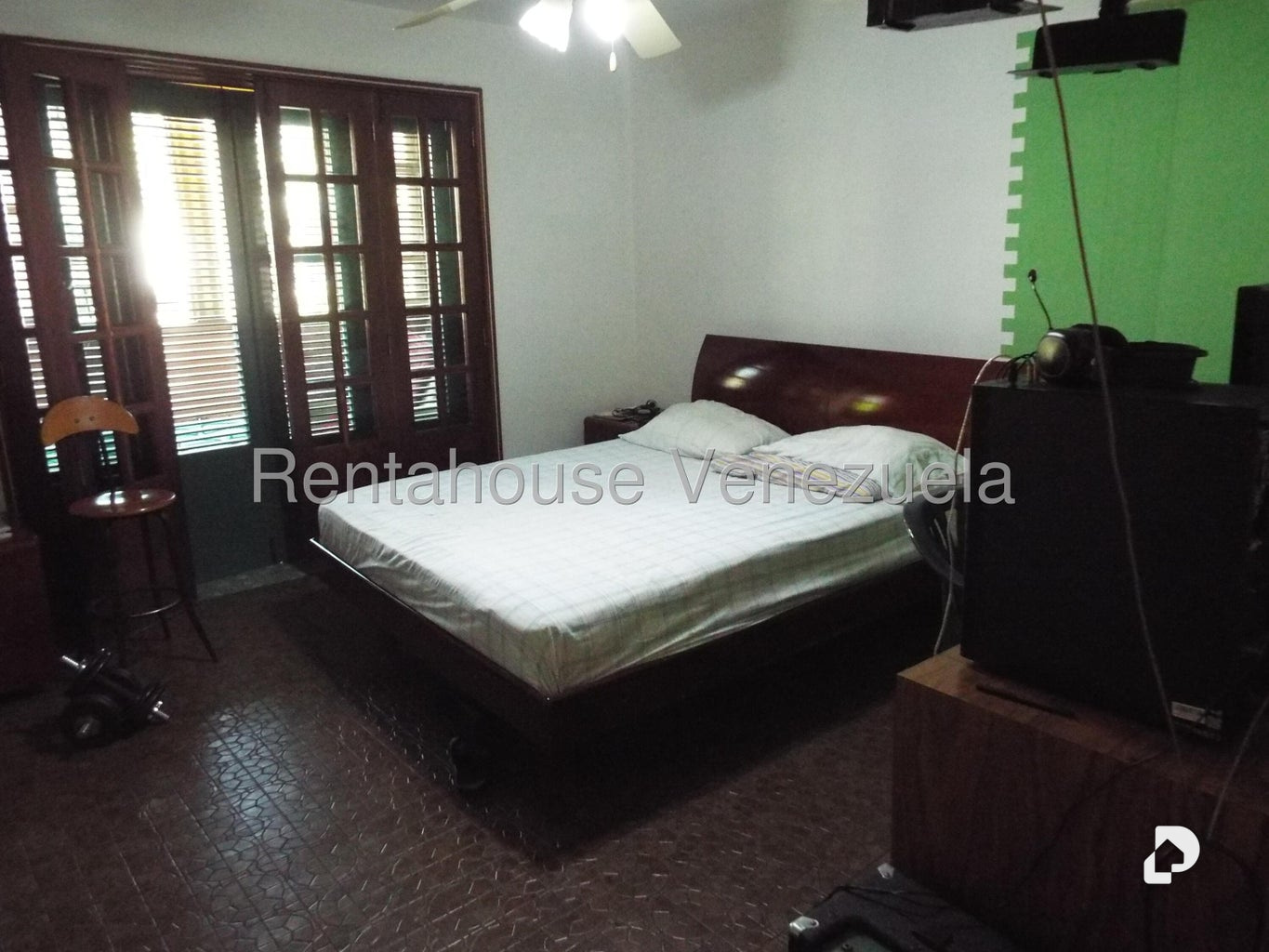 Casa en Montalbán I, Caracas – 23