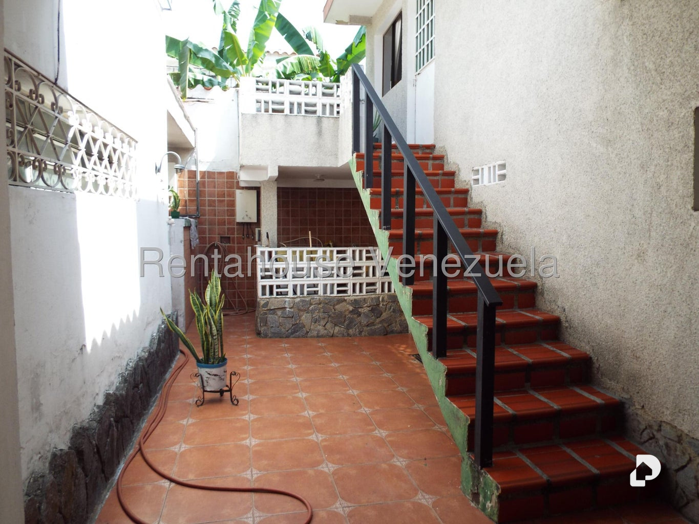 Casa en Montalbán I, Caracas – 21