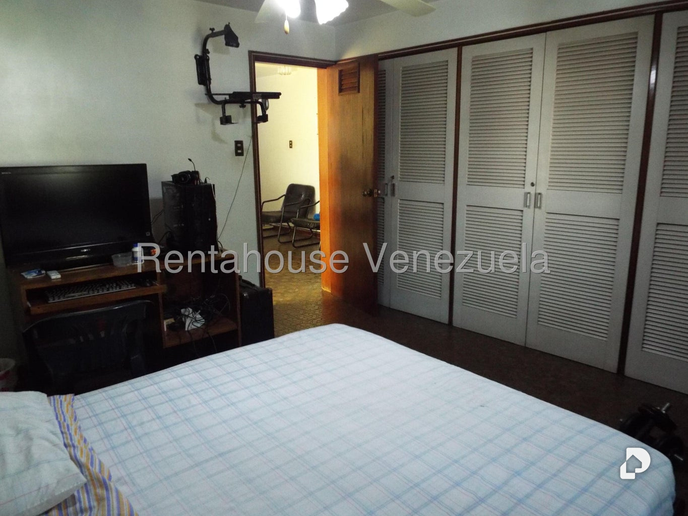 Casa en Montalbán I, Caracas – 24