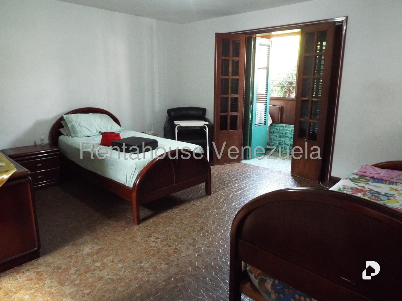 Casa en Montalbán I, Caracas – 25