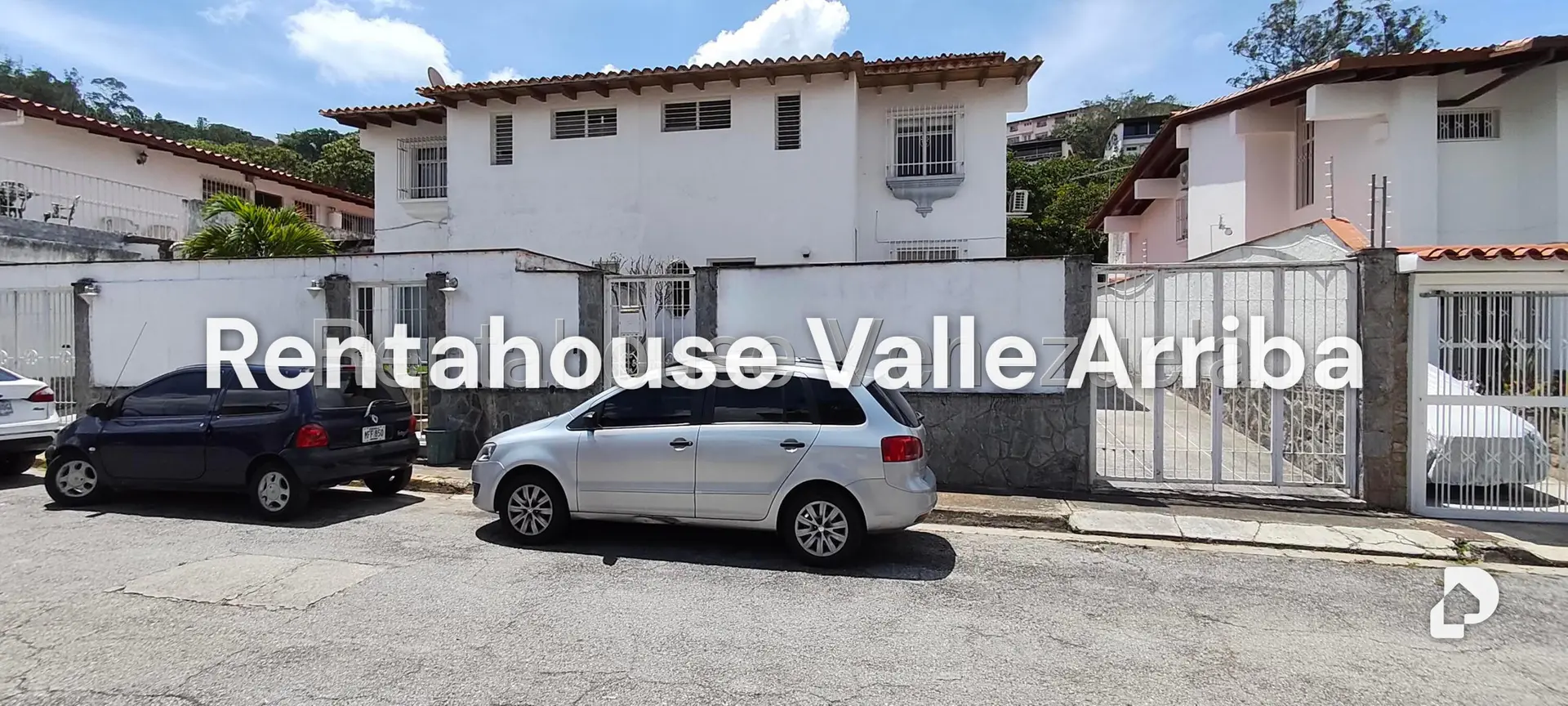 House in Alto Prado, Caracas – 2