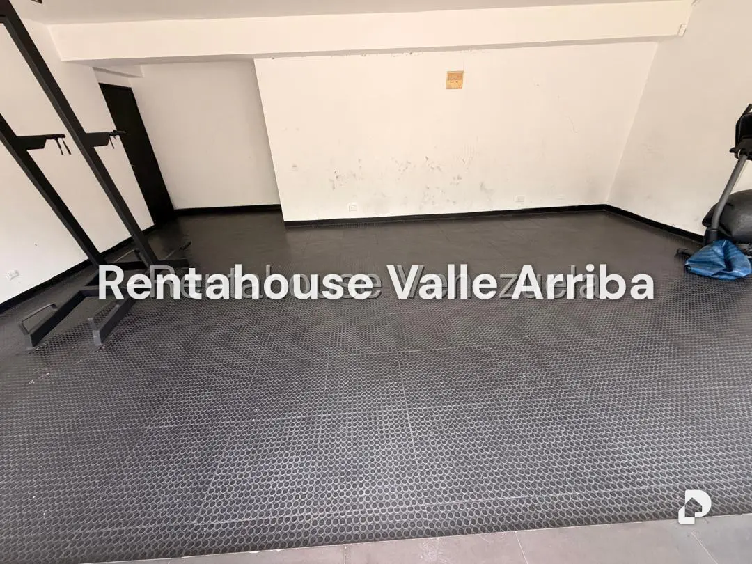 Apartamento en El Rosal, Caracas – 22
