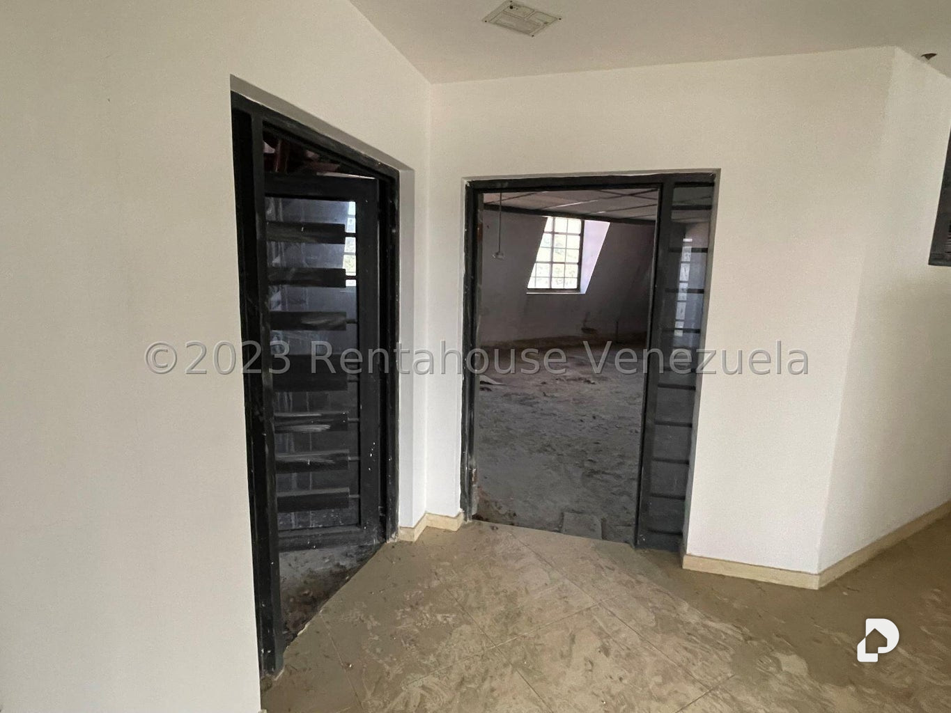 Oficina en Municipio Carrizal, Carrizal