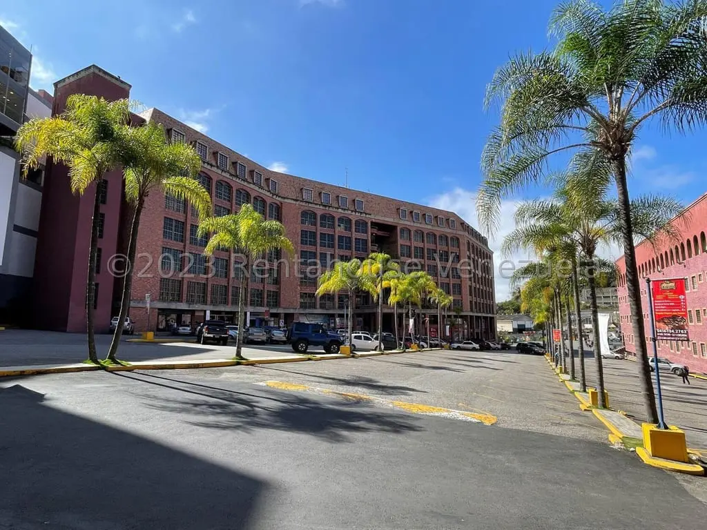 Oficina en Municipio Carrizal, Carrizal - 1