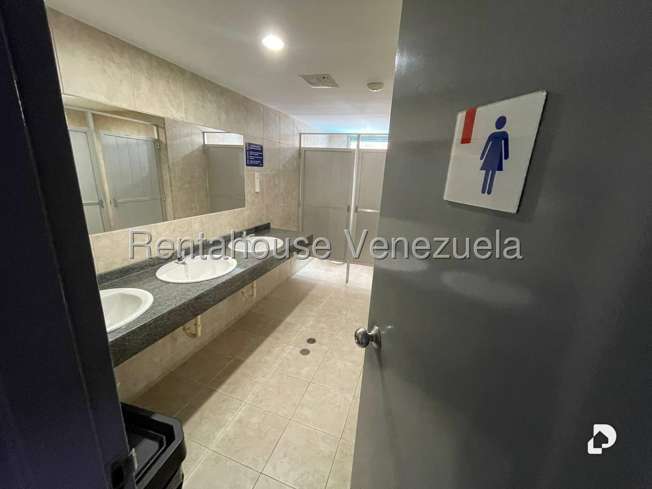 Oficina en Los Ruices, Caracas – 11