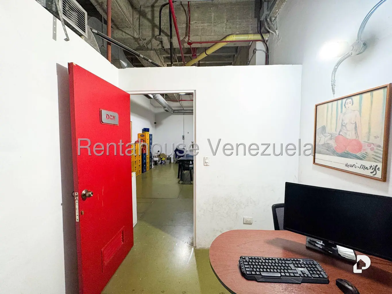 Local comercial en El Cafetal, Caracas – 18