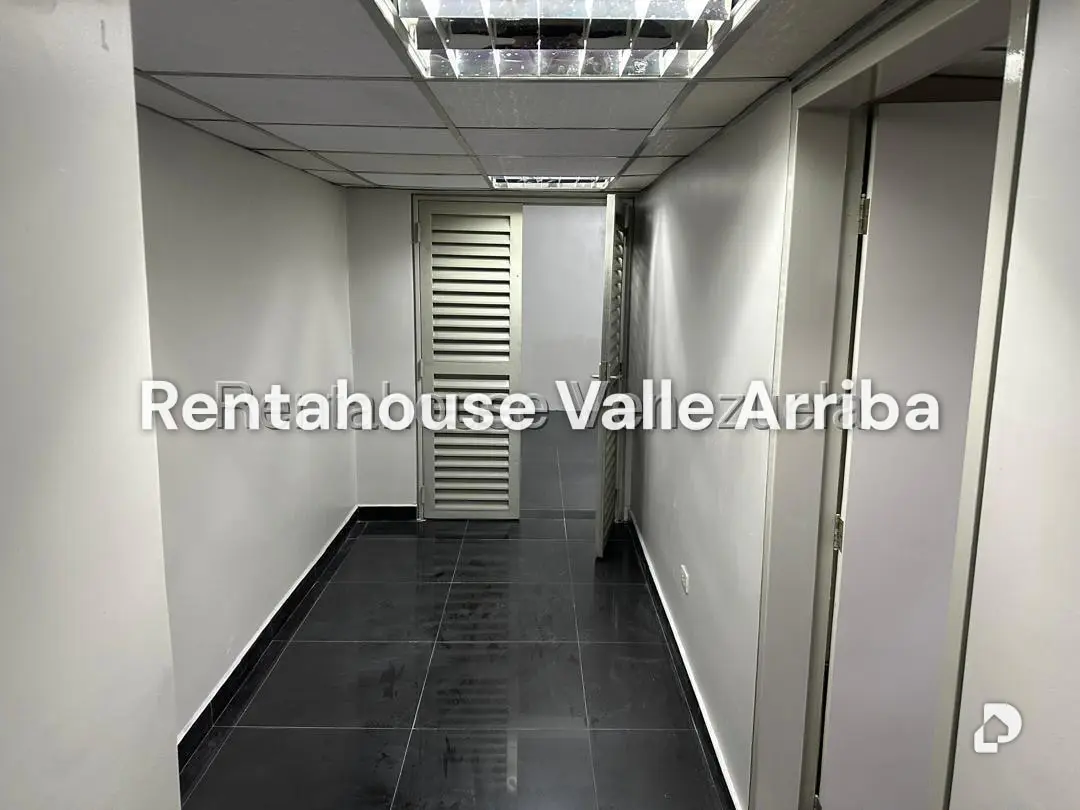 Local comercial en Parroquia Altagracia, Caracas – 8