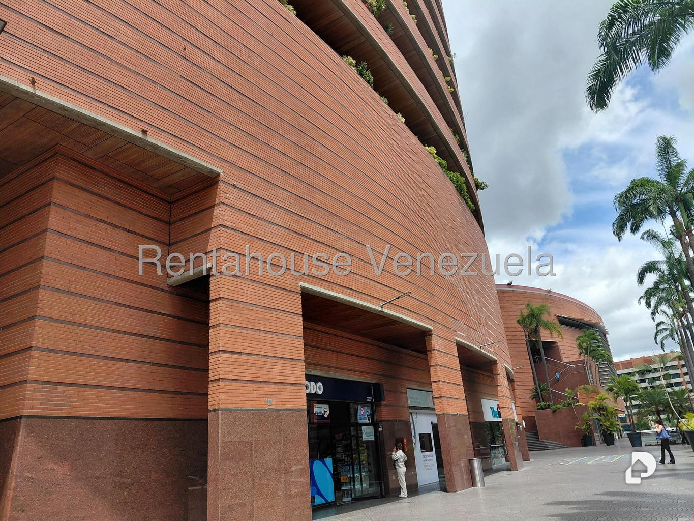 Oficina en La Castellana, Caracas – 3