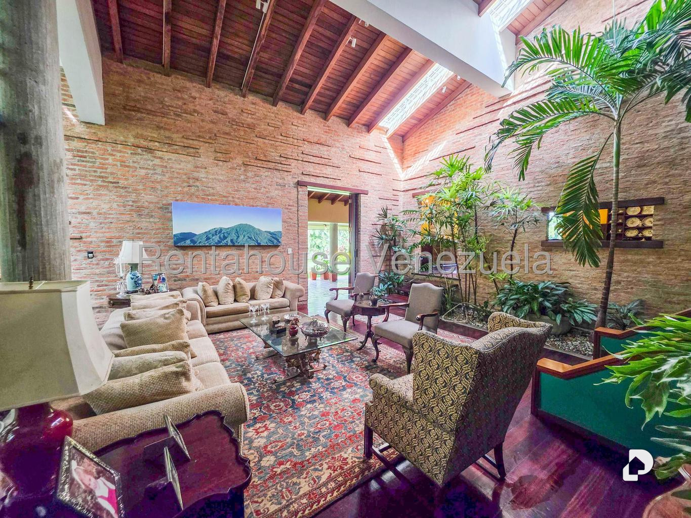 House in Cerro Verde, Caracas – 10