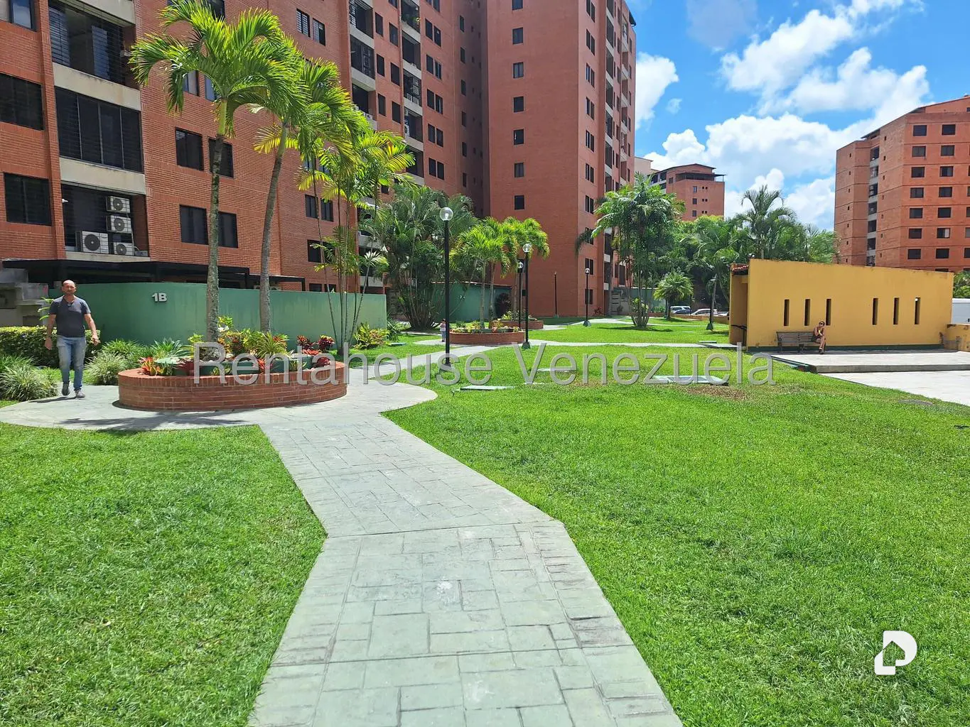 Apartamento en Colinas de La Tahona, Caracas – 15