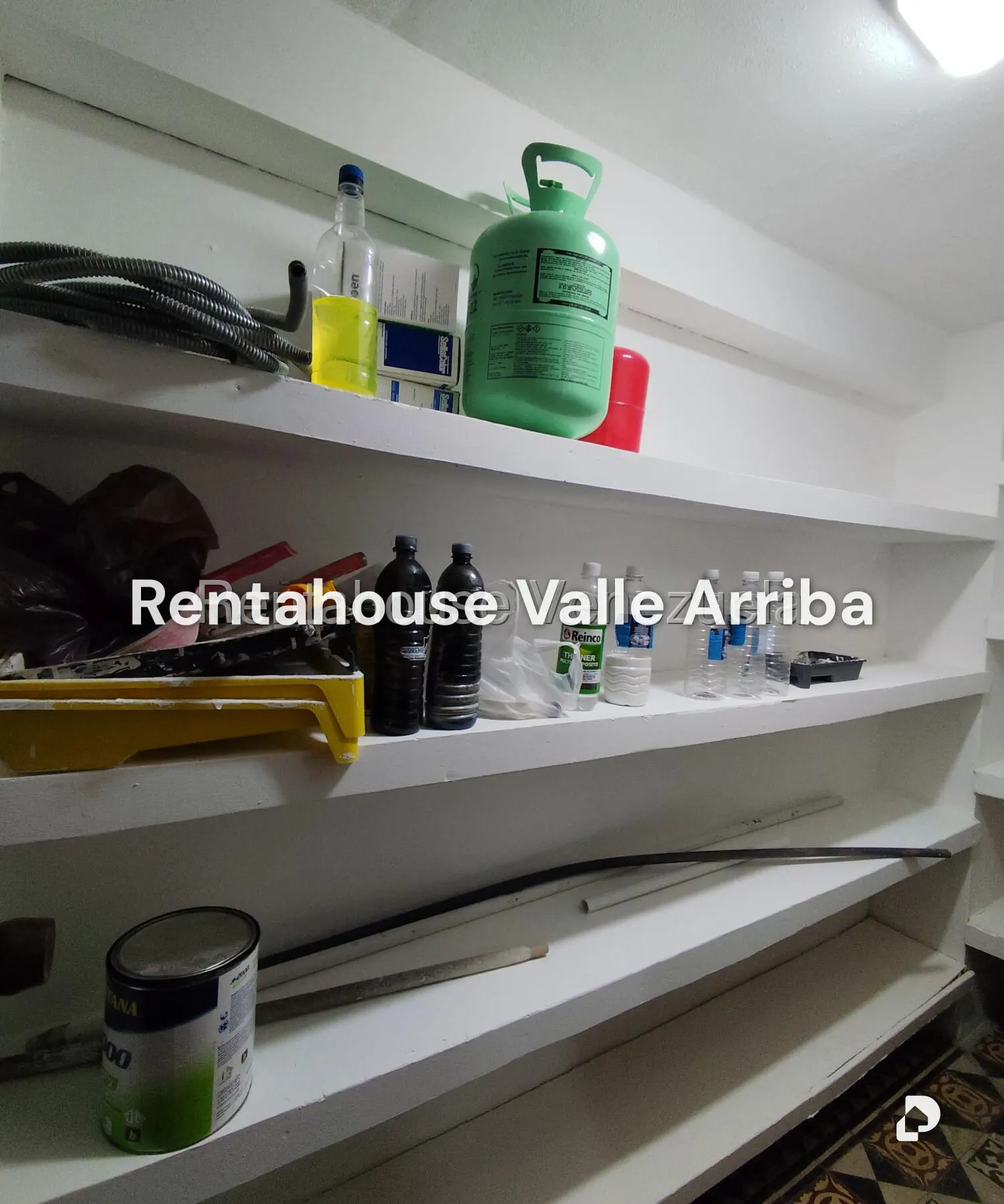 Local comercial en Parroquia Catedral, Caracas – 19
