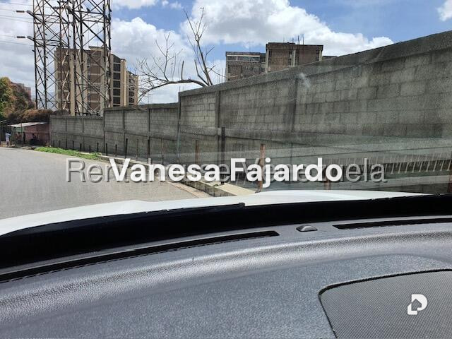 Terreno en El Paraíso, Caracas – 9