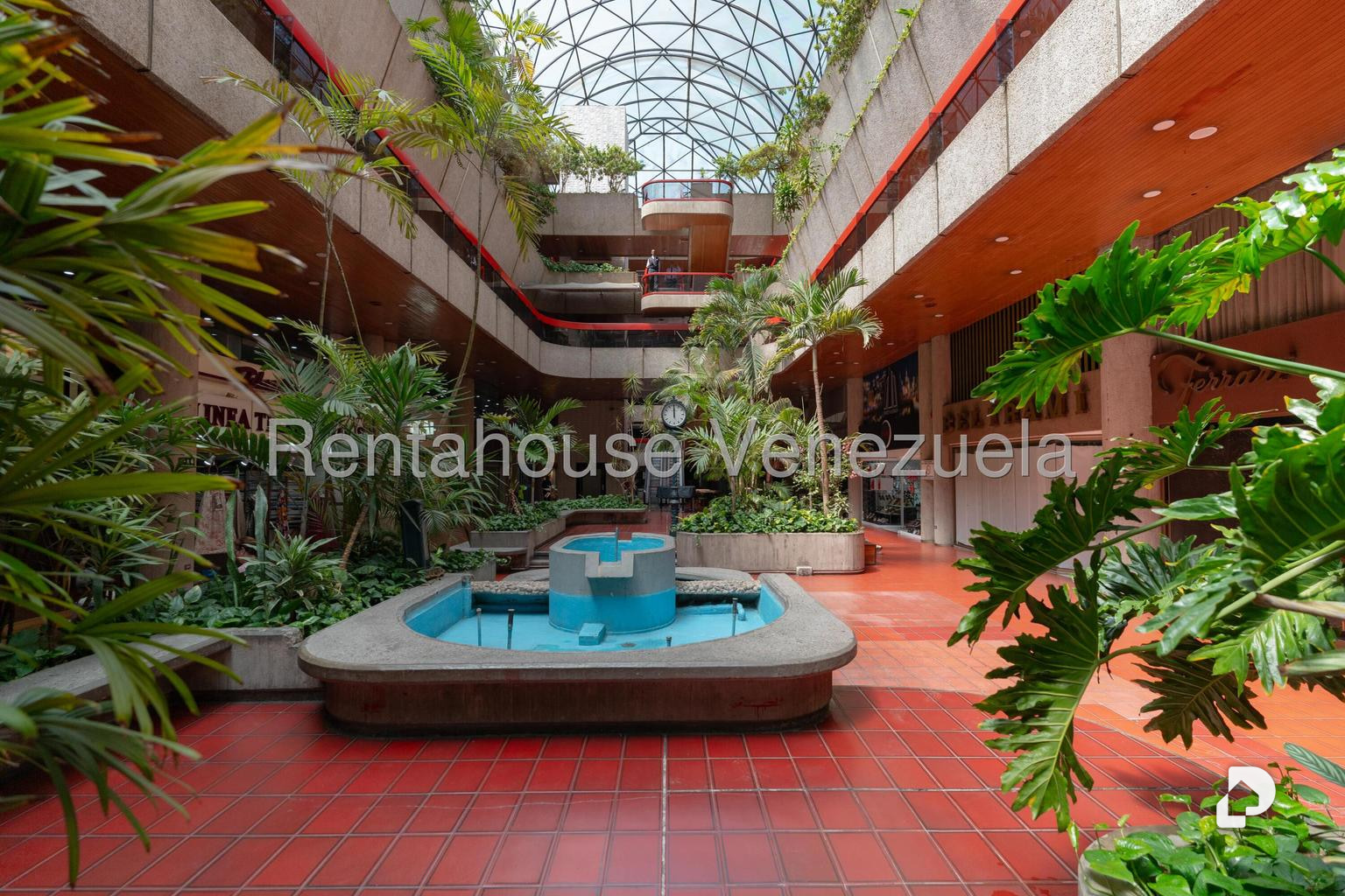 Local comercial en Las Mercedes, Caracas – 3
