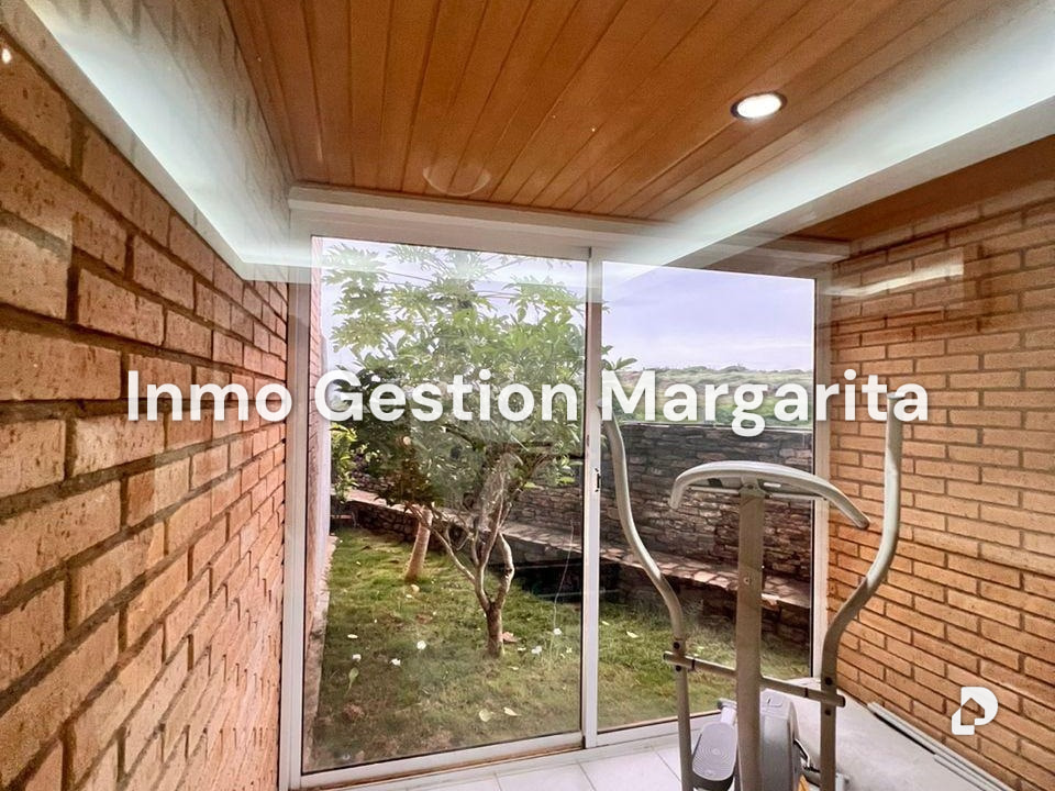 Townhouse in Puerto Moreno, Porlamar – 19