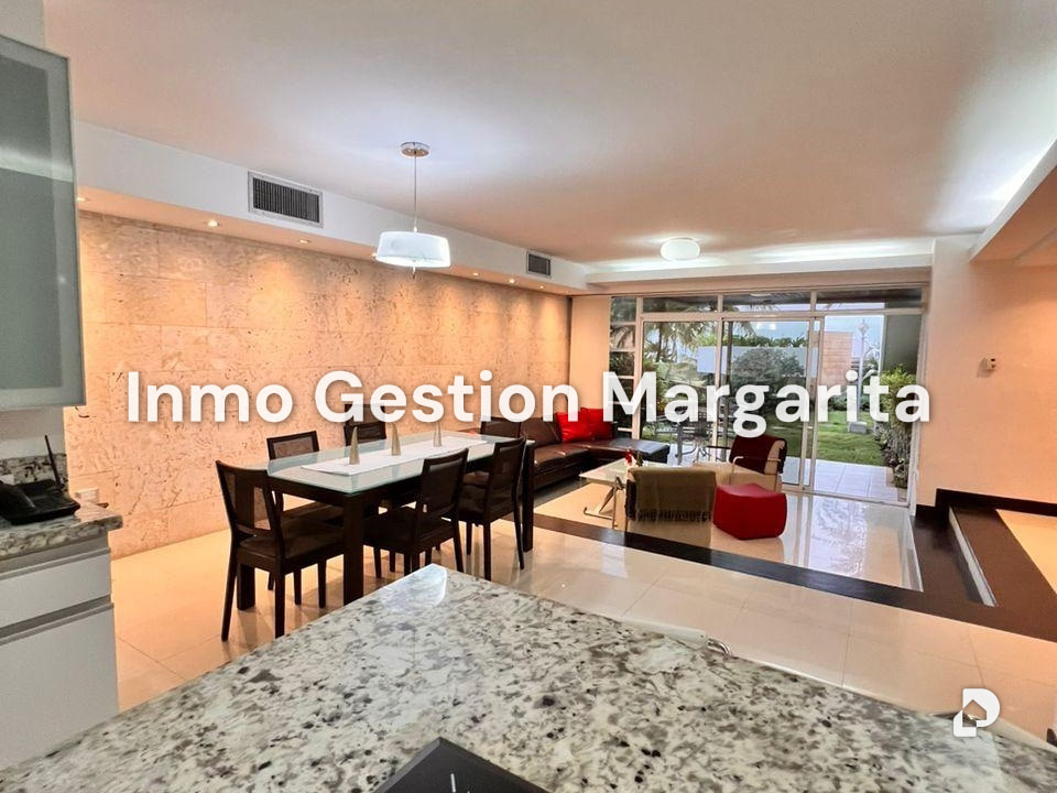 Townhouse in Puerto Moreno, Porlamar – 12