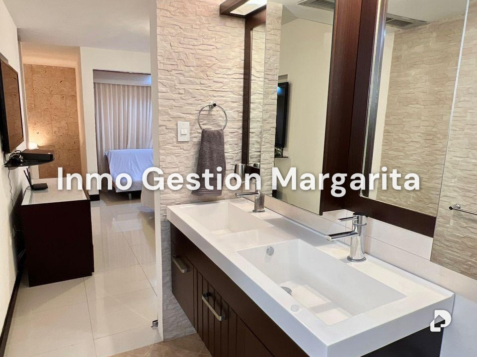 Townhouse in Puerto Moreno, Porlamar – 4