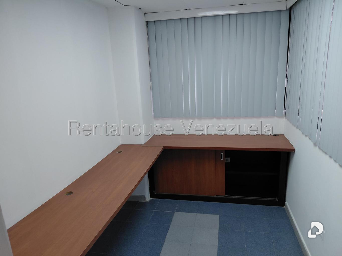 Oficina en Chacao, Caracas – 17