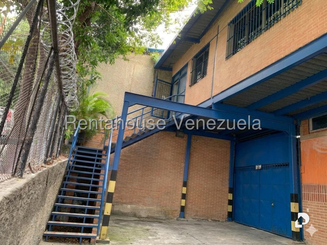Galpón en Boleíta Sur, Caracas – 9