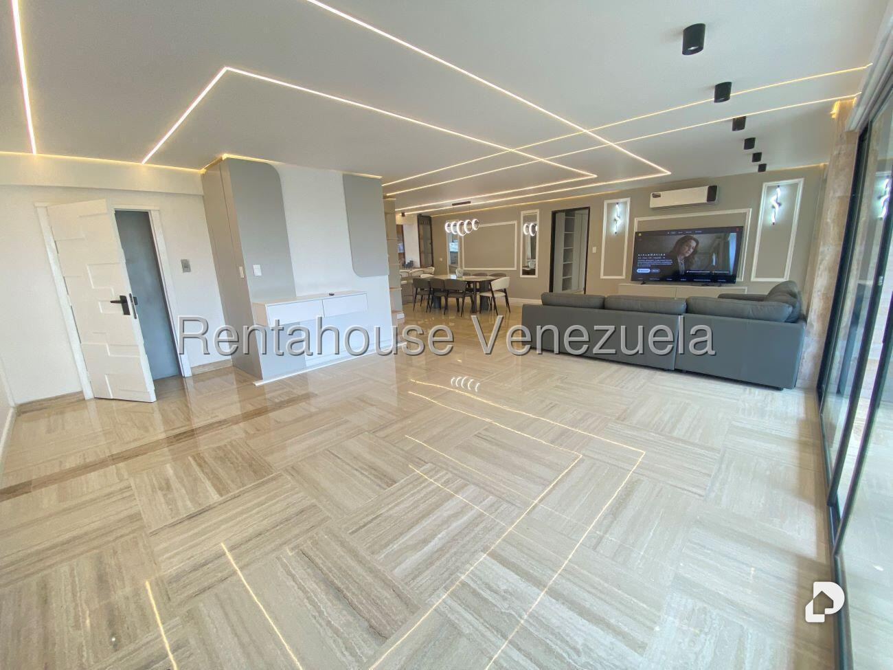 Apartamento en Altamira, Caracas – 2