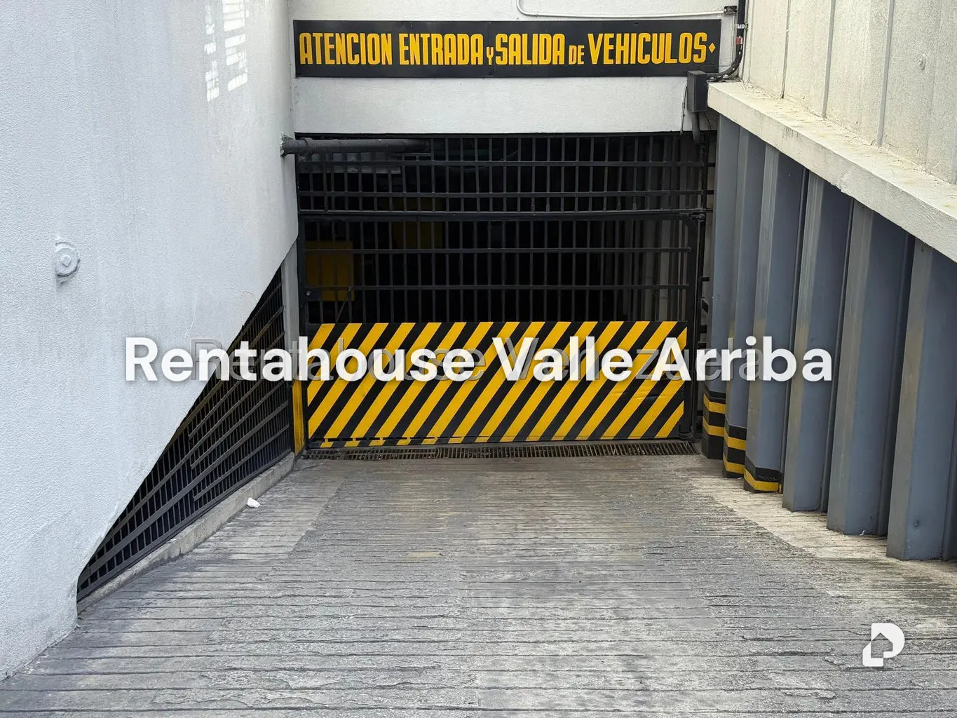 Oficina en Colinas de Bello Monte, Caracas – 17
