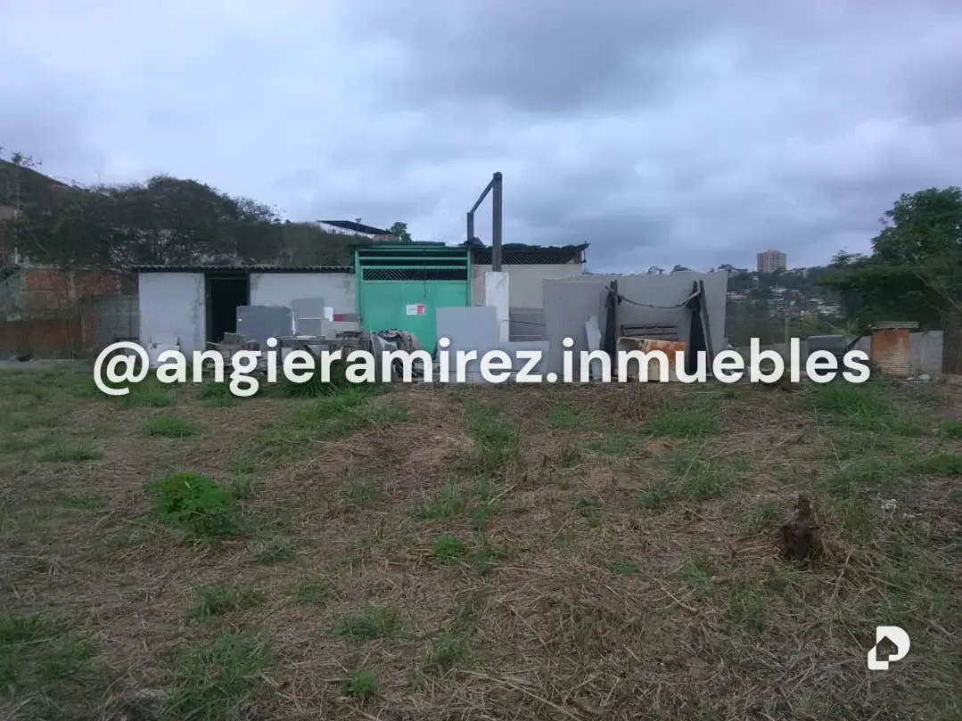 Terreno en Caracas – 2