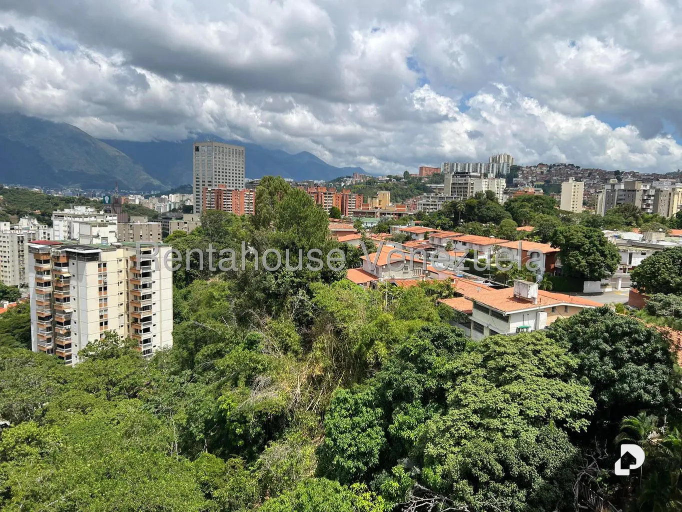 Apartamento en Terrazas del Club Hípico, Caracas – 9