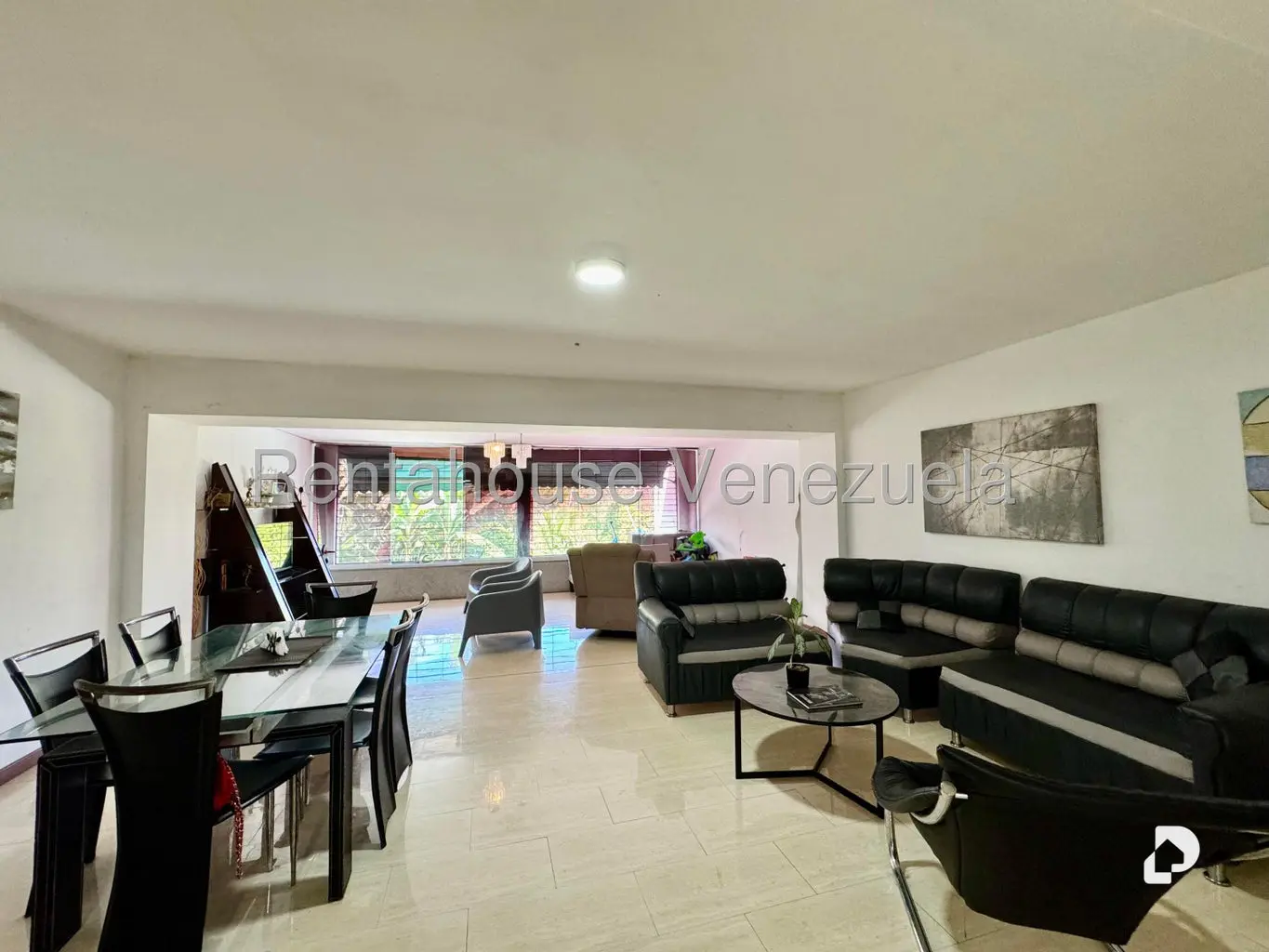 Casa en Lomas De La Trinidad, Caracas – 3