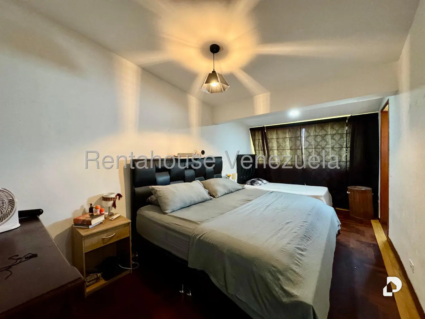 Casa en Lomas De La Trinidad, Caracas – 22