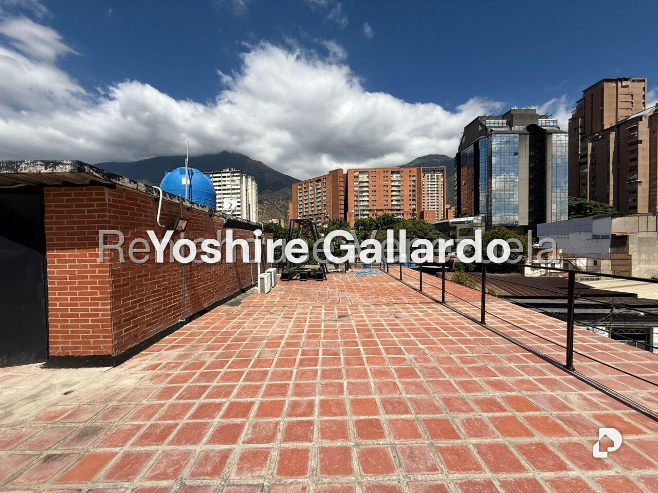 Galpón en Boleíta Sur, Caracas – 17