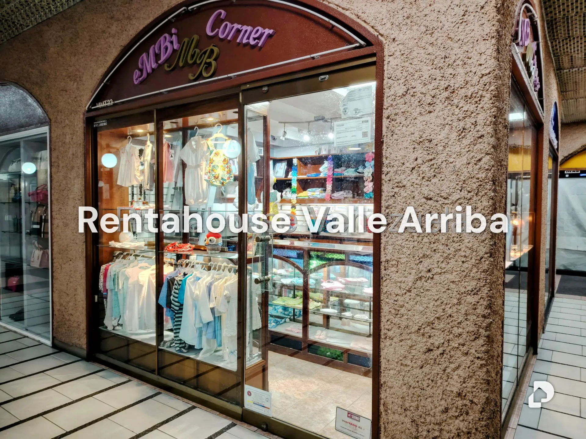 Local comercial en Prados del Este, Caracas – 3