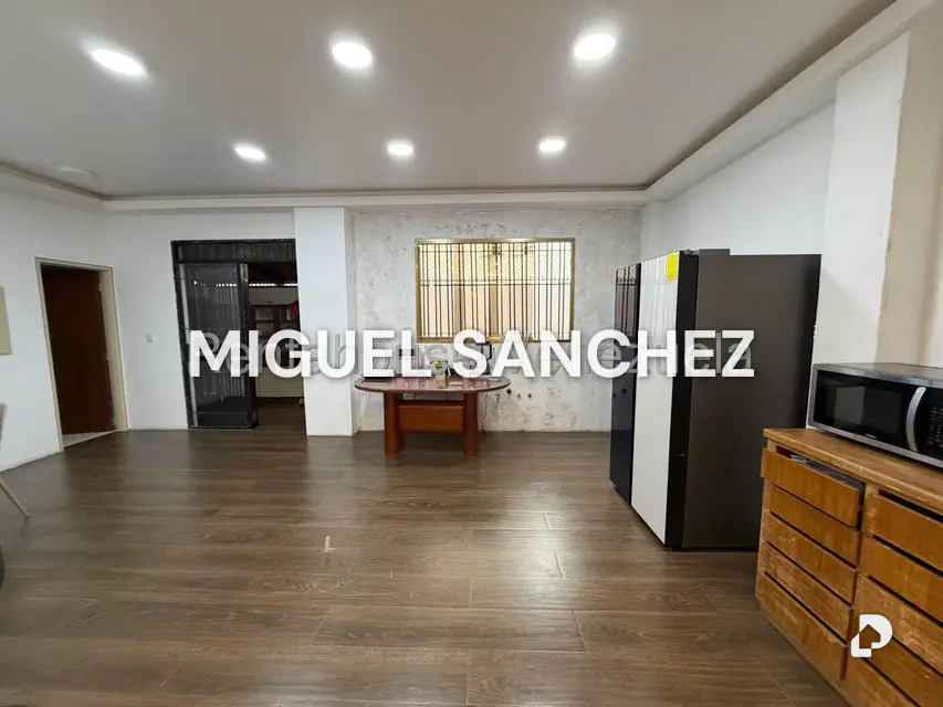Casa en Lomas de Prados, Caracas – 21