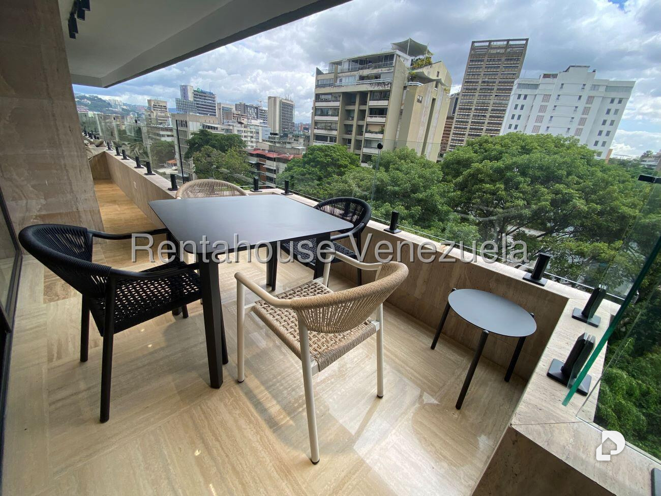 Apartment in Altamira, Caracas – 8