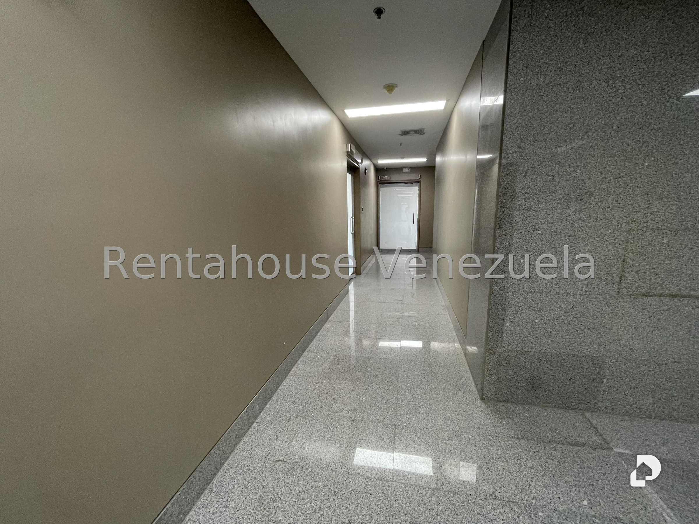 Oficina en Las Mercedes, Caracas – 10