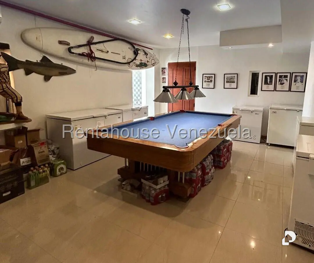Casa en Macaracuay, Caracas – 25