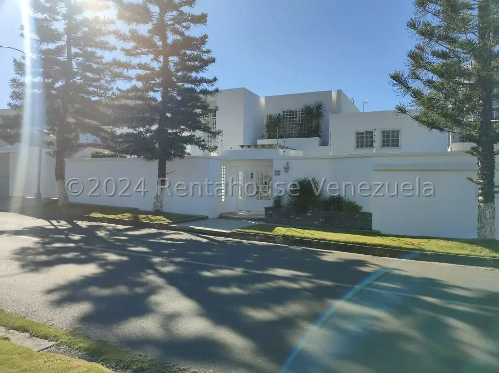 House in Los Teques - 1
