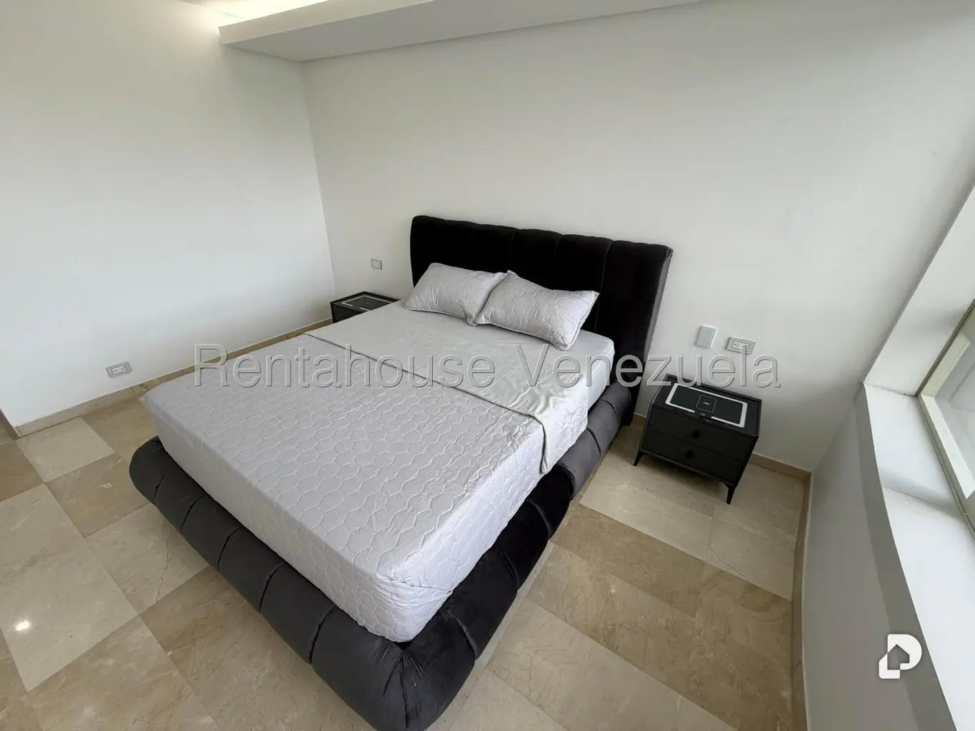 Apartamento en Altamira, Caracas – 26