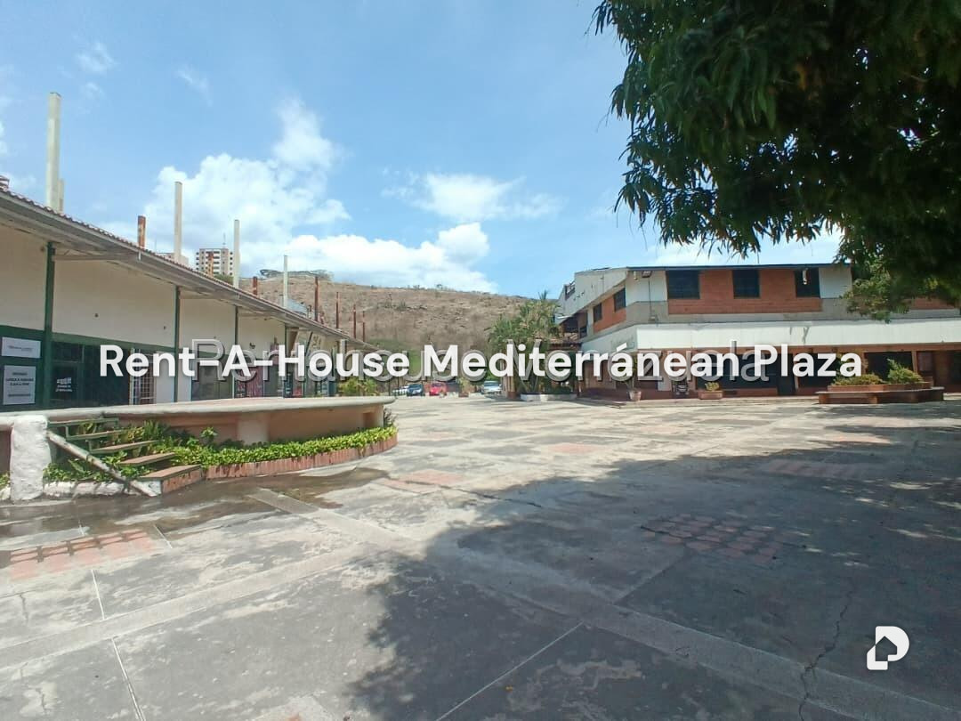 Local comercial en Carret Guacara - San Joaquin, Guacara