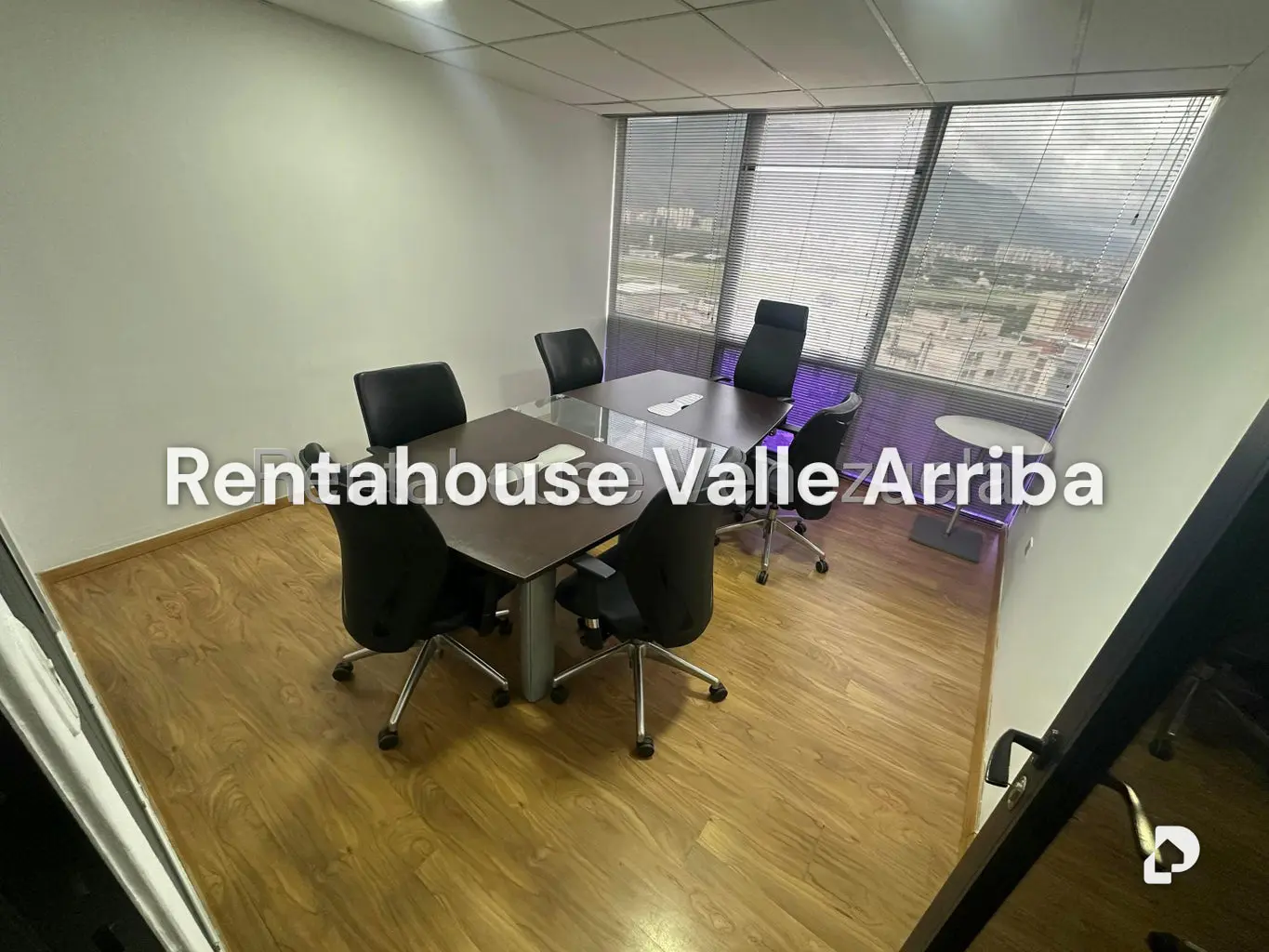Office in Chuao, Caracas – 9