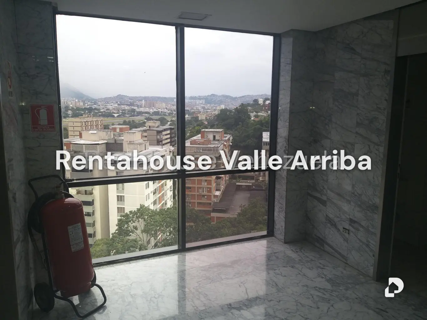 Office in Chuao, Caracas – 24