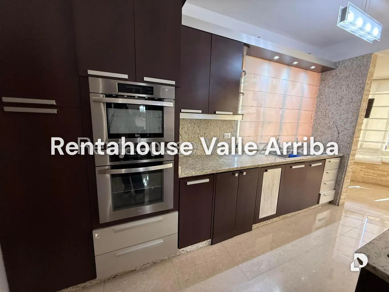 Apartamento en Lomas de Las Mercedes, Caracas – 21