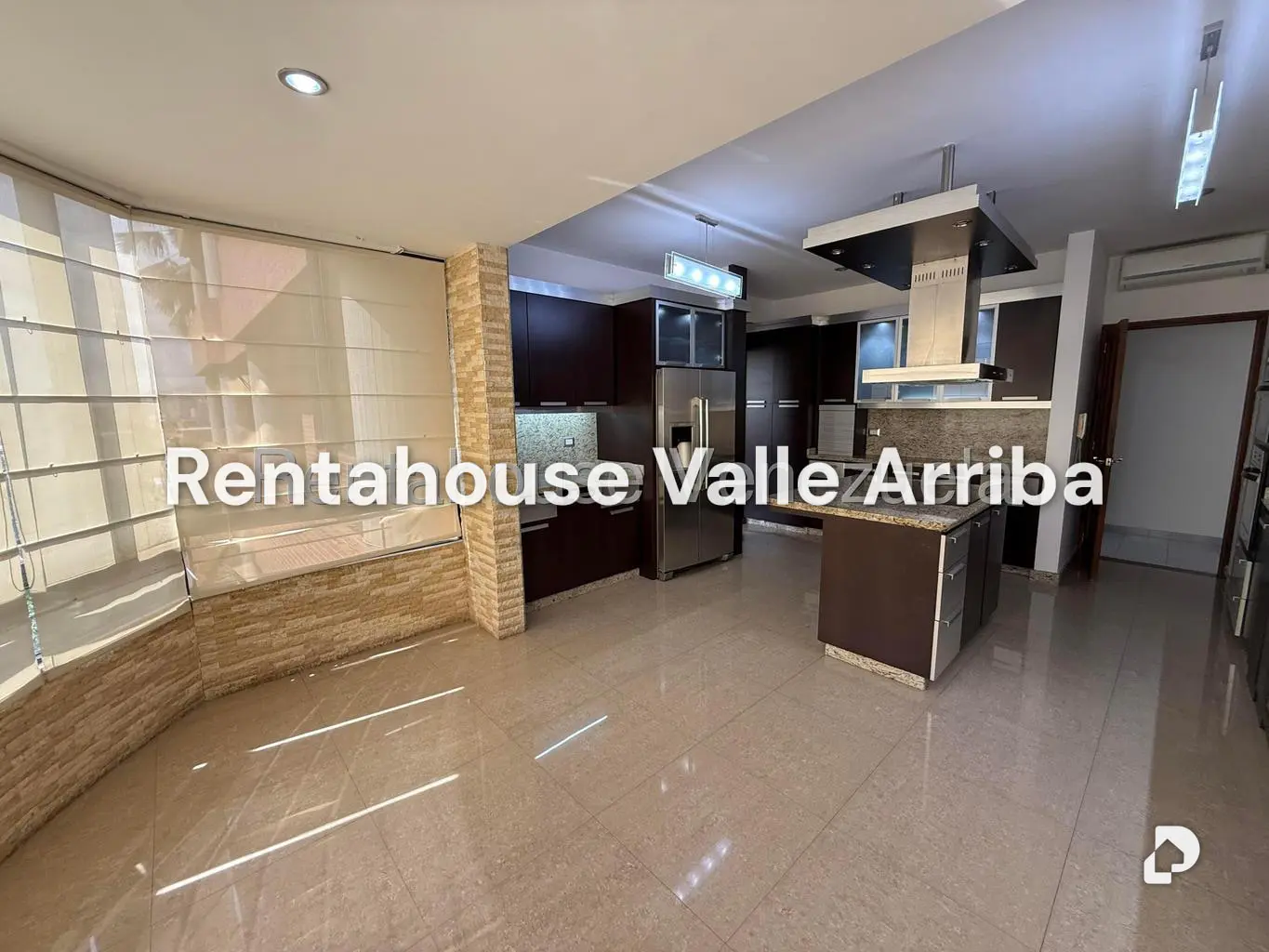 Apartamento en Lomas de Las Mercedes, Caracas – 25