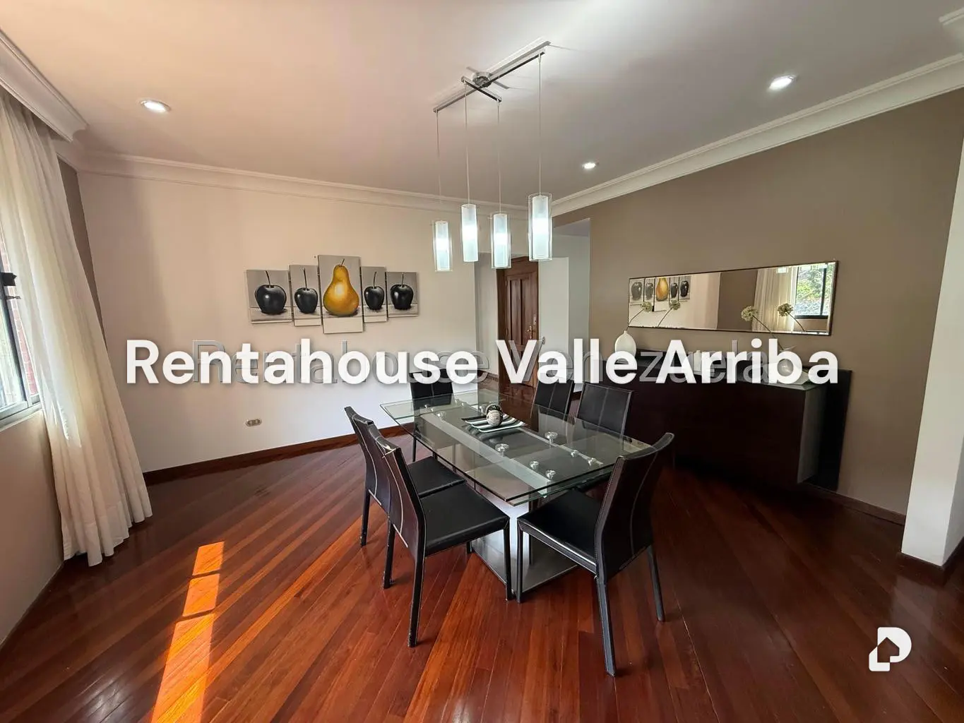 Apartamento en Lomas de Las Mercedes, Caracas – 19