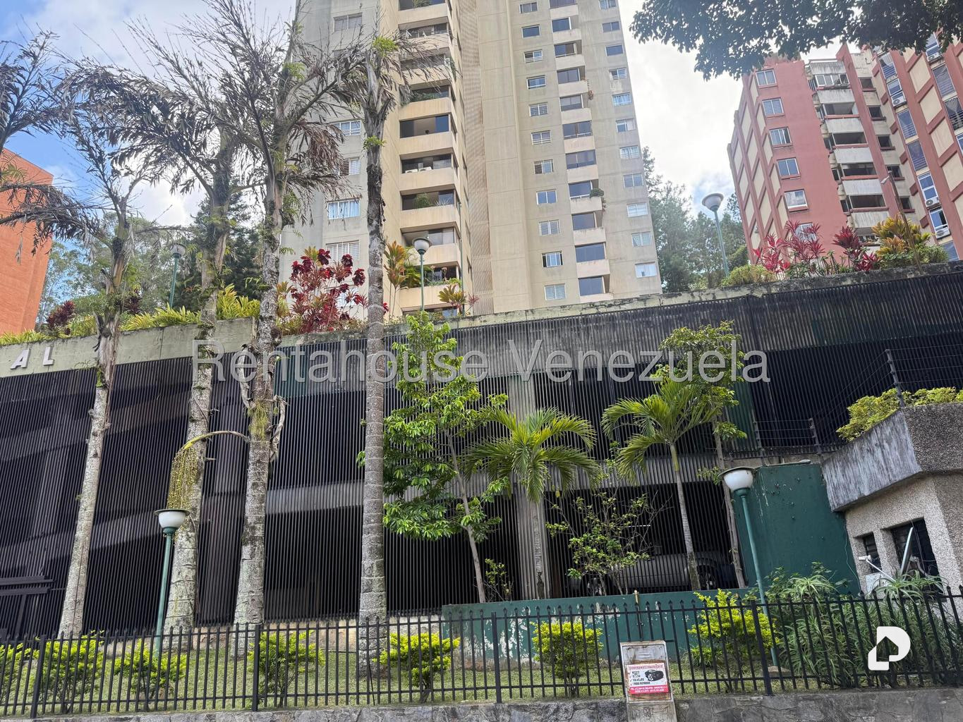 Apartamento en Los Naranjos (del Cafetal), Caracas – 1